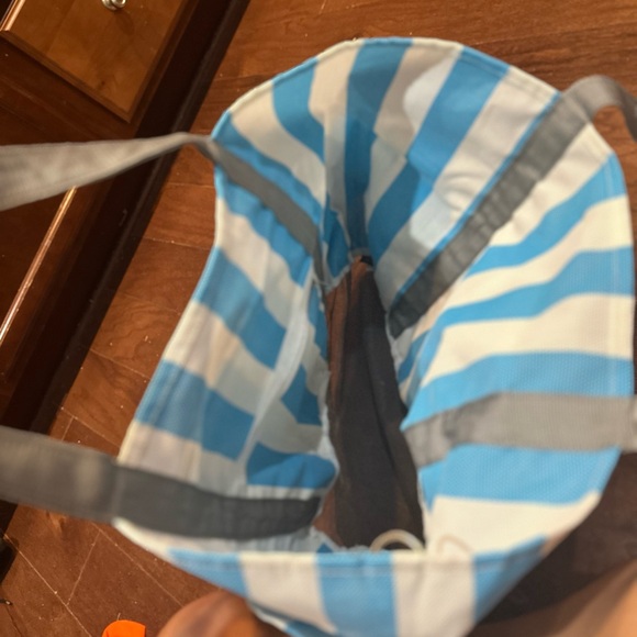 Blue and White Striped Mesh Beach Summer Sand Tote - Picture 5 of 5